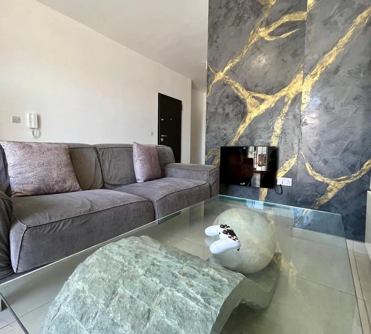 4, Bridgeview Court Apartment Gzira